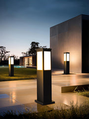 Kuzco Sleek Outdoor Marker Lamp – Contemporary aluminum design with integrated LED lighting
