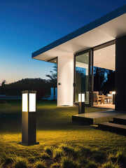 Kuzco Sleek Outdoor Marker Lamp – Contemporary aluminum design with integrated LED lighting