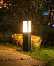 Kuzco Sleek Outdoor Marker Lamp – Contemporary aluminum design with integrated LED lighting