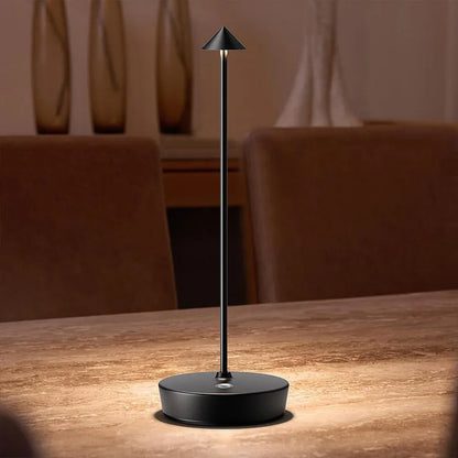 Lampe de table LED sans fil élégante – Stylée, dimmable et parfaite pour les espaces modernes