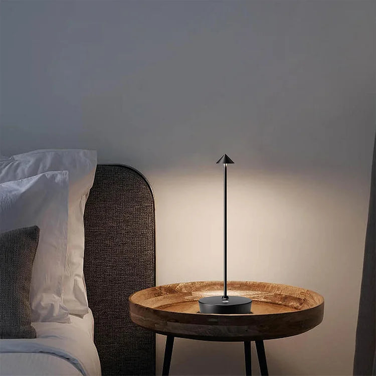 Lampe de table LED sans fil élégante – Stylée, dimmable et parfaite pour les espaces modernes