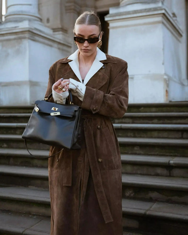 Elegant Suede Trench Coat with Adjustable Belt – Classic Style and Modern Comfort