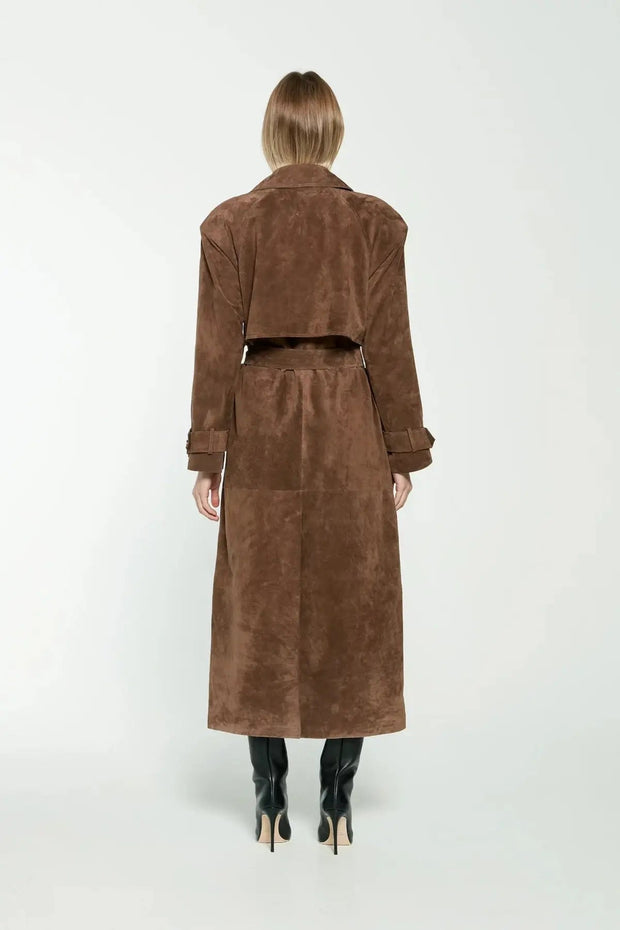 Elegant Suede Trench Coat with Adjustable Belt – Classic Style and Modern Comfort