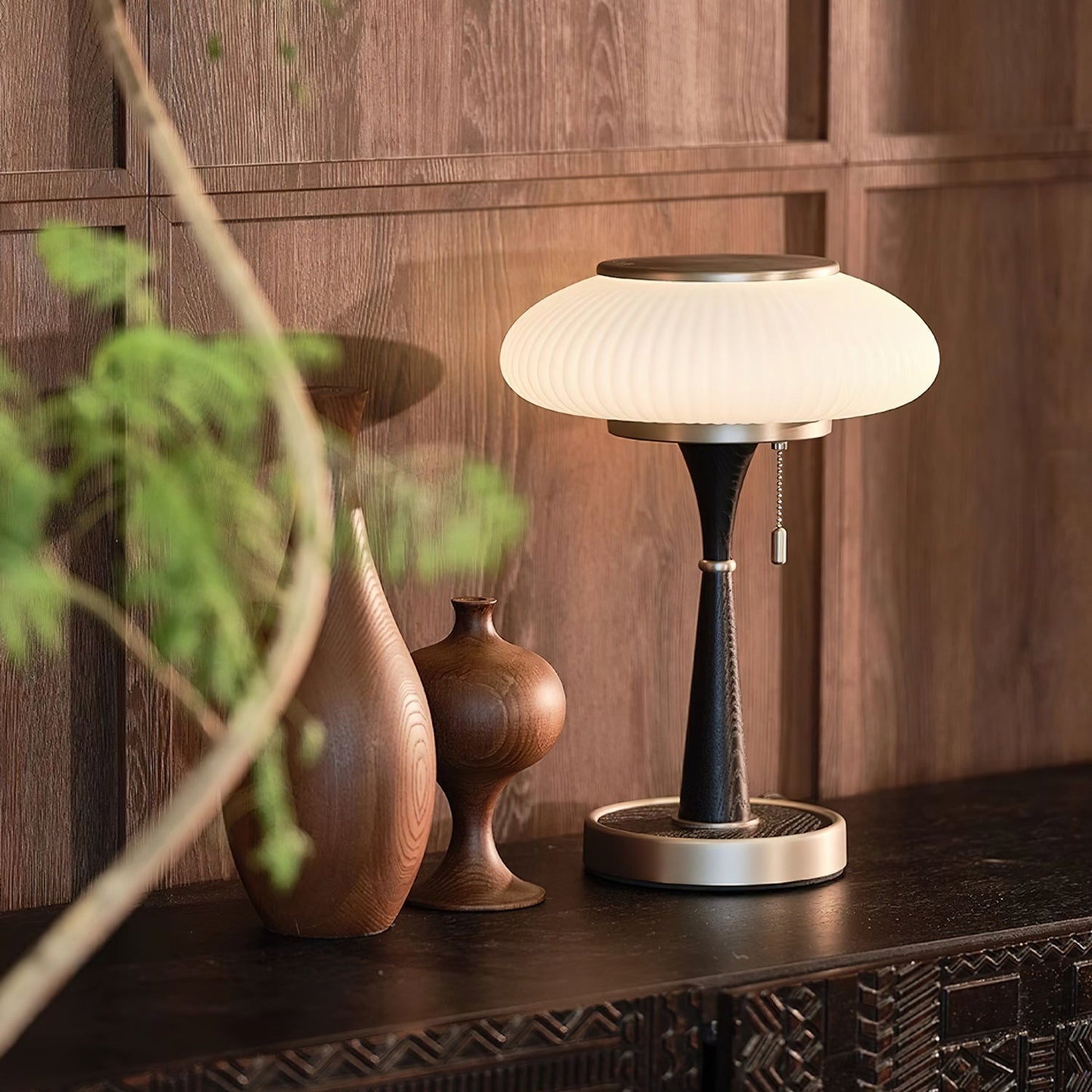 Lampe de table Matsutake – Design éco-chic avec des éléments en métal, bois et verre
