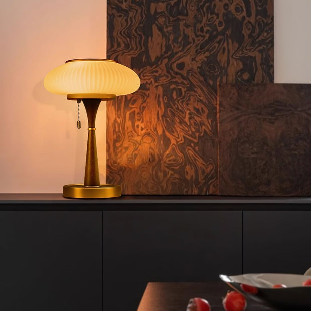 Lampe de table Matsutake – Design éco-chic avec des éléments en métal, bois et verre