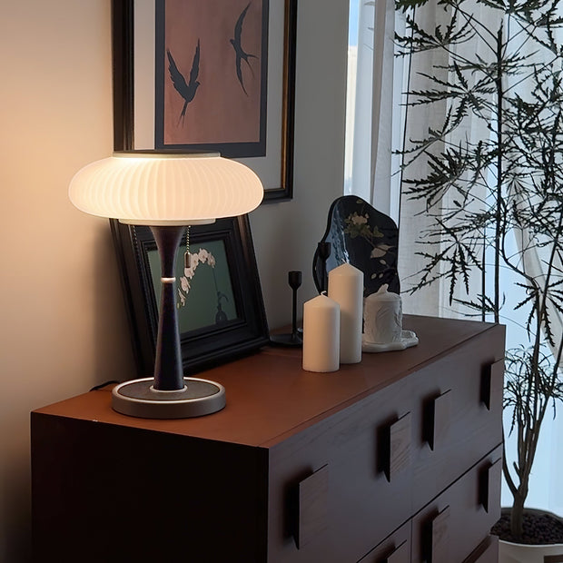 Lampe de table Matsutake – Design éco-chic avec des éléments en métal, bois et verre