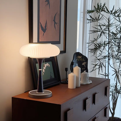 Lampe de table Matsutake – Design éco-chic avec des éléments en métal, bois et verre