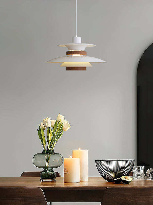Mercero Elegant LED Pendant – A Touch of Elegance Made from High-Quality Materials