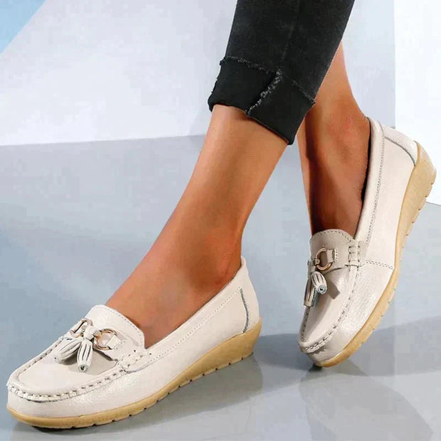 Comfortable Orthopedic Moccasins for Women – Black Moccasin, Ergonomic and Breathable Design for Optimal Support