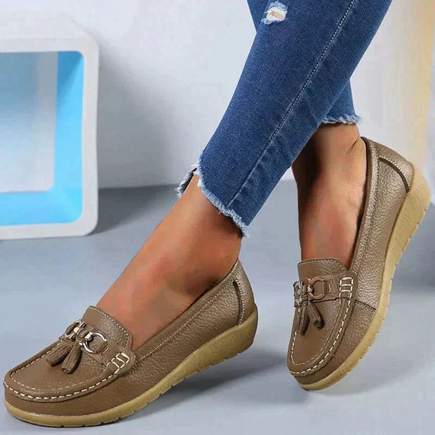 Comfortable Orthopedic Moccasins for Women – Black Moccasin, Ergonomic and Breathable Design for Optimal Support