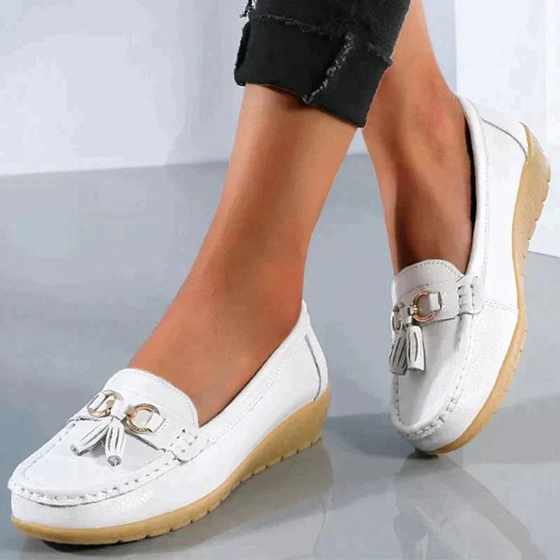 Comfortable Orthopedic Moccasins for Women – Black Moccasin, Ergonomic and Breathable Design for Optimal Support