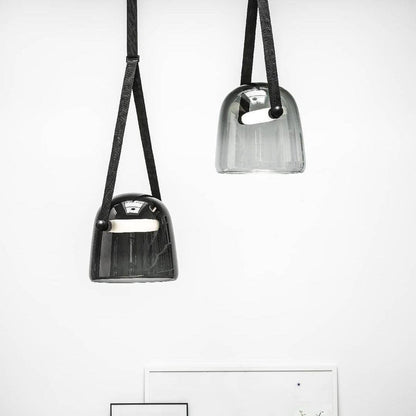 Suspension Élégante Minimaliste Mona – Métal et Verre Design LED Chic