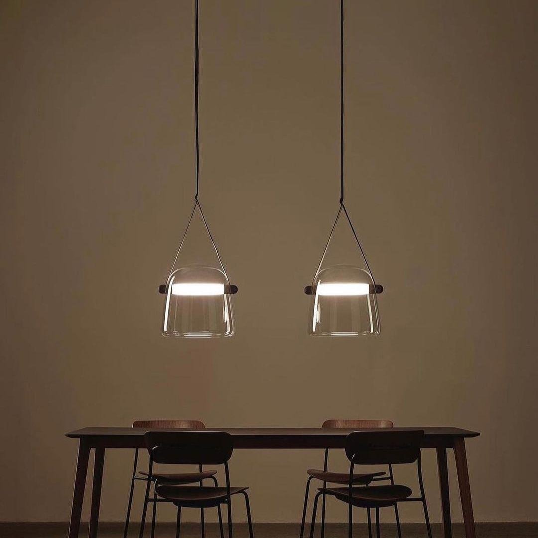 Suspension Élégante Minimaliste Mona – Métal et Verre Design LED Chic