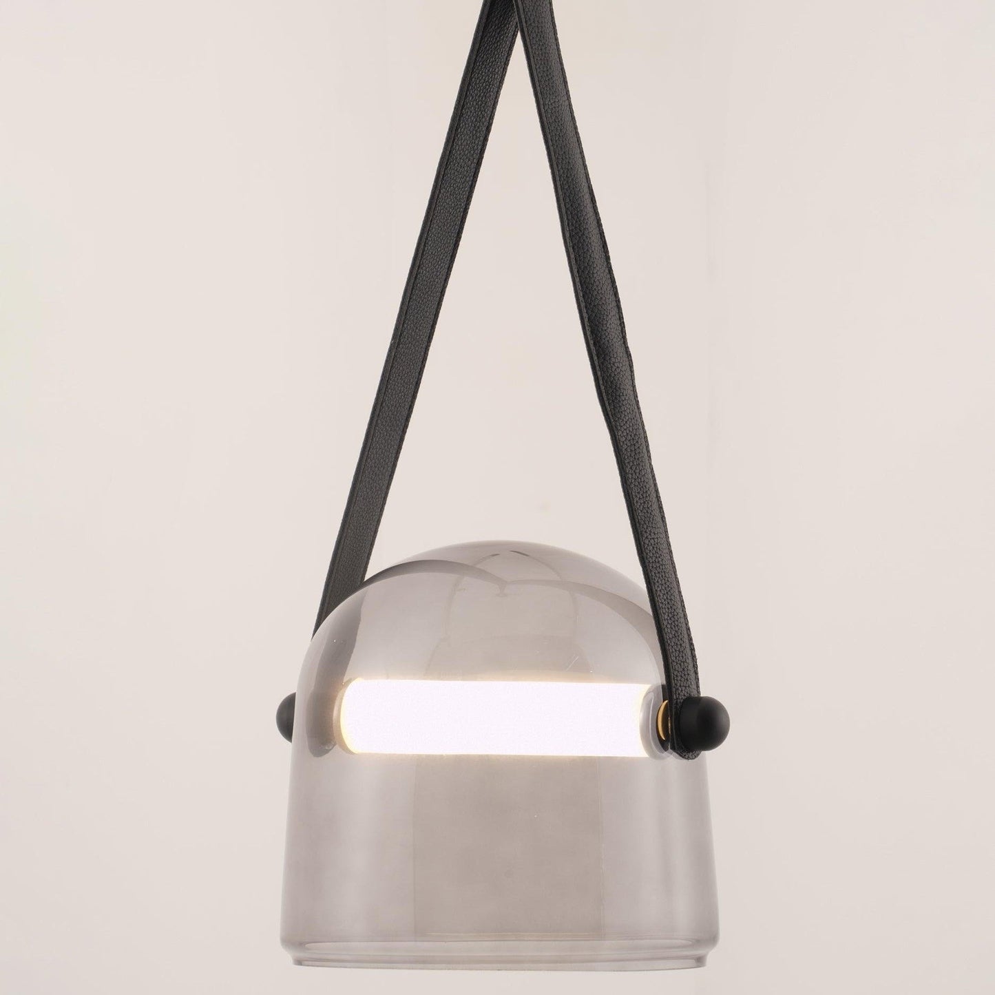 Suspension Élégante Minimaliste Mona – Métal et Verre Design LED Chic