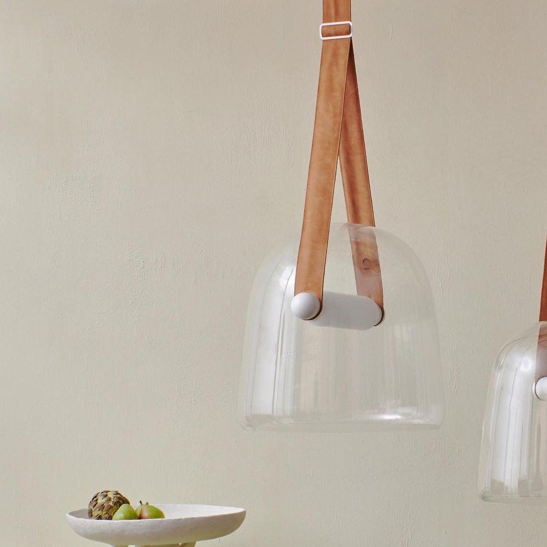 Suspension Élégante Minimaliste Mona – Métal et Verre Design LED Chic