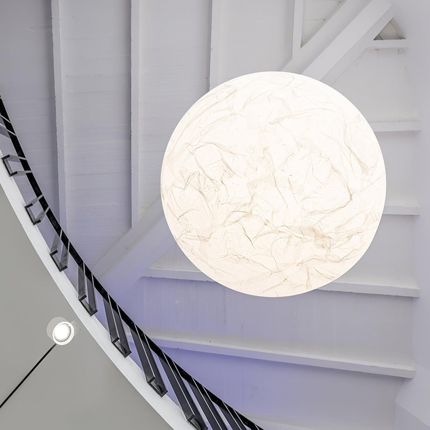 Suspension en Soie Mondseide – Éclairage LED Exquis avec Soie Naturelle et Design Métal Élégant