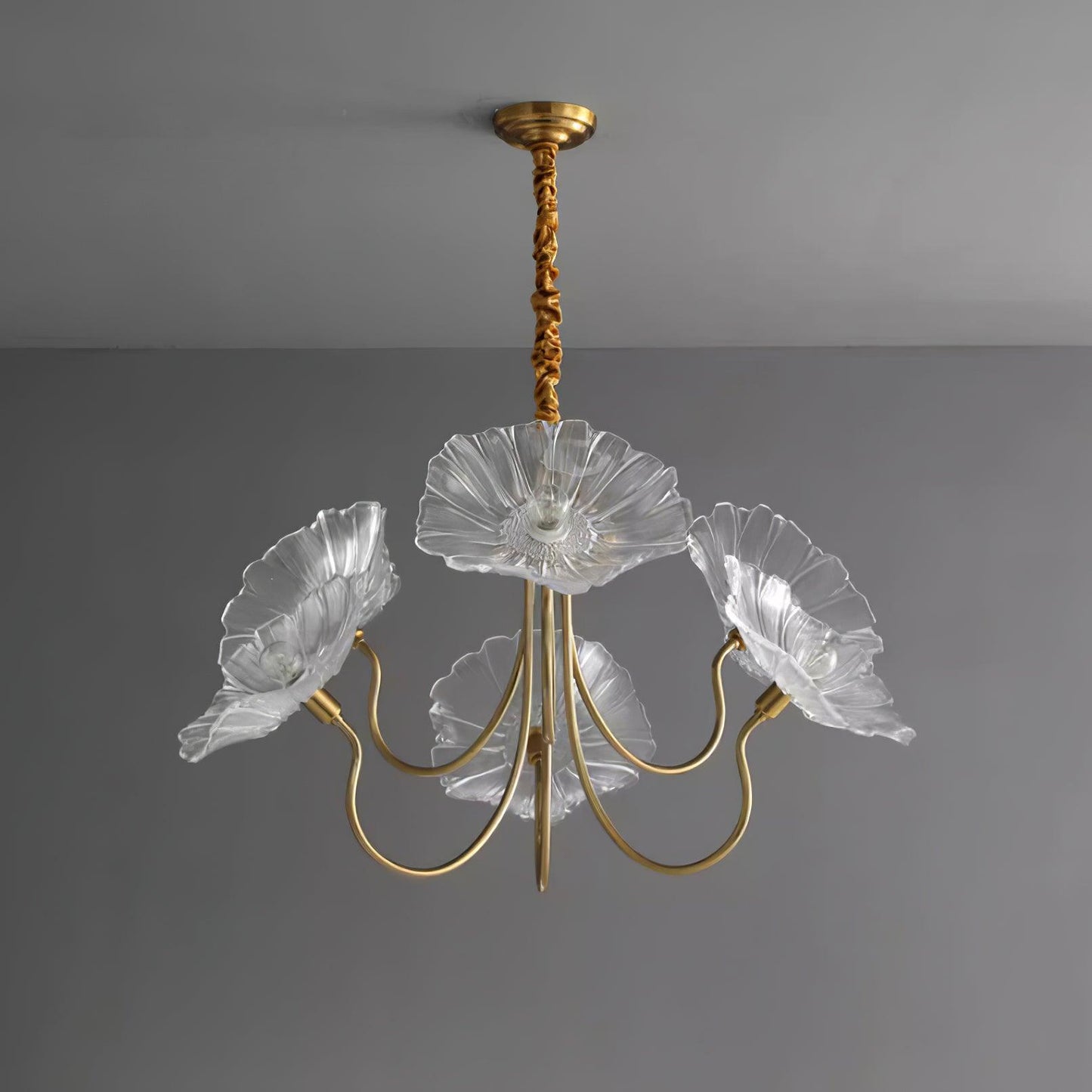 Chandelier en verre de Murano élégant - Un chef-d'œuvre de design artistique et d'une douce lueur ambiante