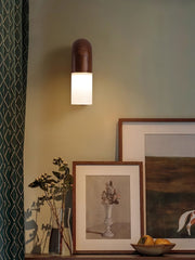 Elegant Arcus Wooden Wall Sconce – Chic LED Light Combining Wood and Metal for a Sophisticated Modern Look