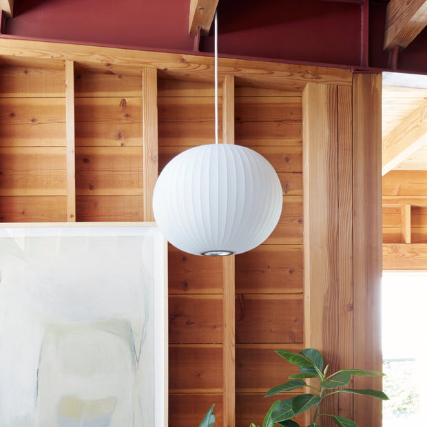 Nordic Chic Suspension – Elegant Wood and Steel Design Perfect for Refined Spaces