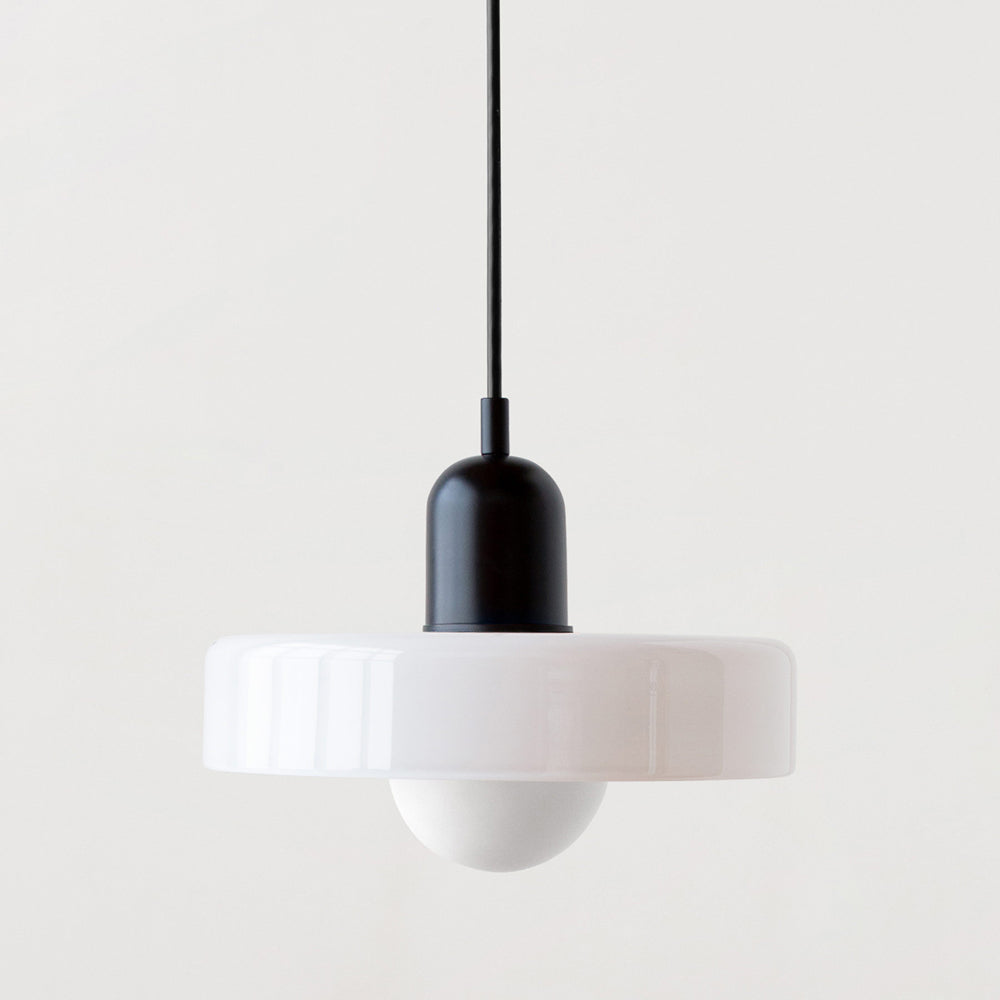 Suspension en verre Bauhaus élégante - Où la fonction moderne rencontre le minimalisme élégant