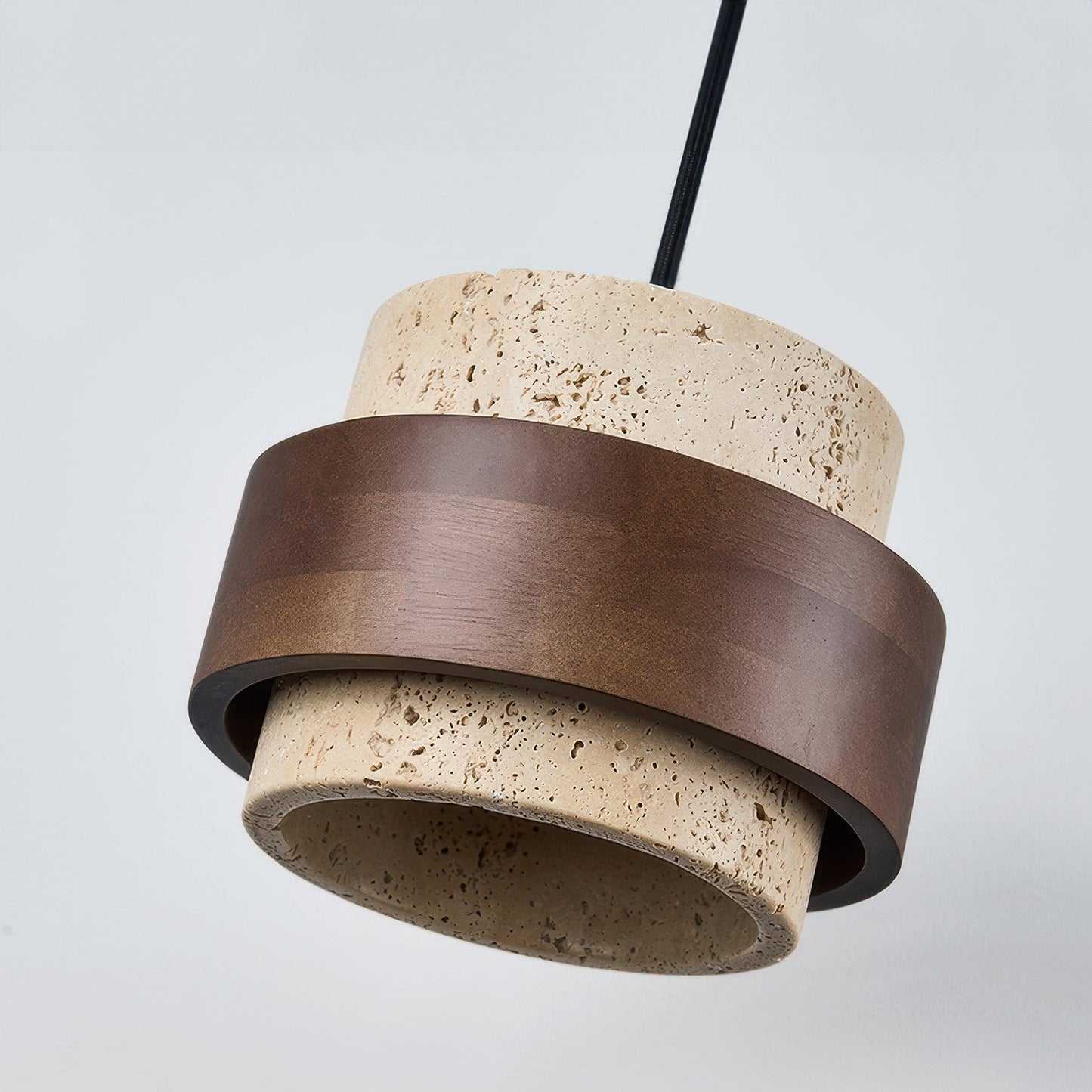 Lampe de chevet Ascend Wabi-Sabi élégamment conçue – Une fusion chic de minimalisme rétro en travertin et en bois