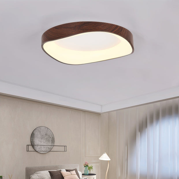Chic Scandinavian LED ceiling light – Elegant wood and metal aesthetic with a soft glow
