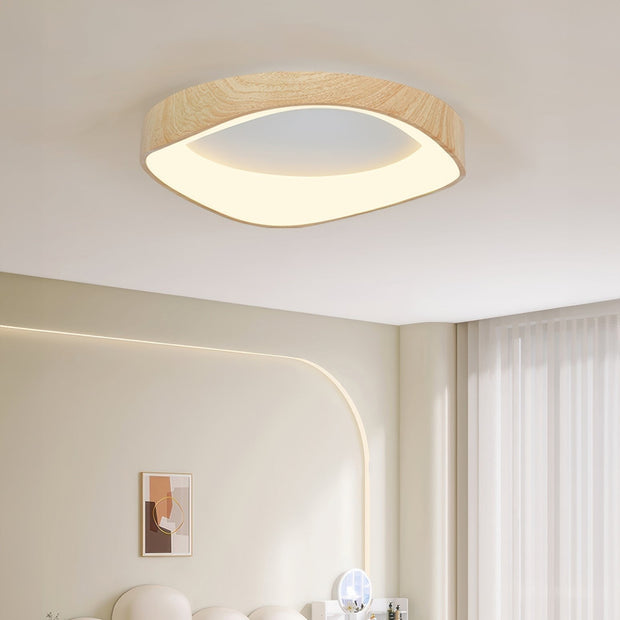 Chic Scandinavian LED ceiling light – Elegant wood and metal aesthetic with a soft glow