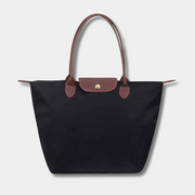 Elegant Oxford shoulder bag – With refined faux leather details
