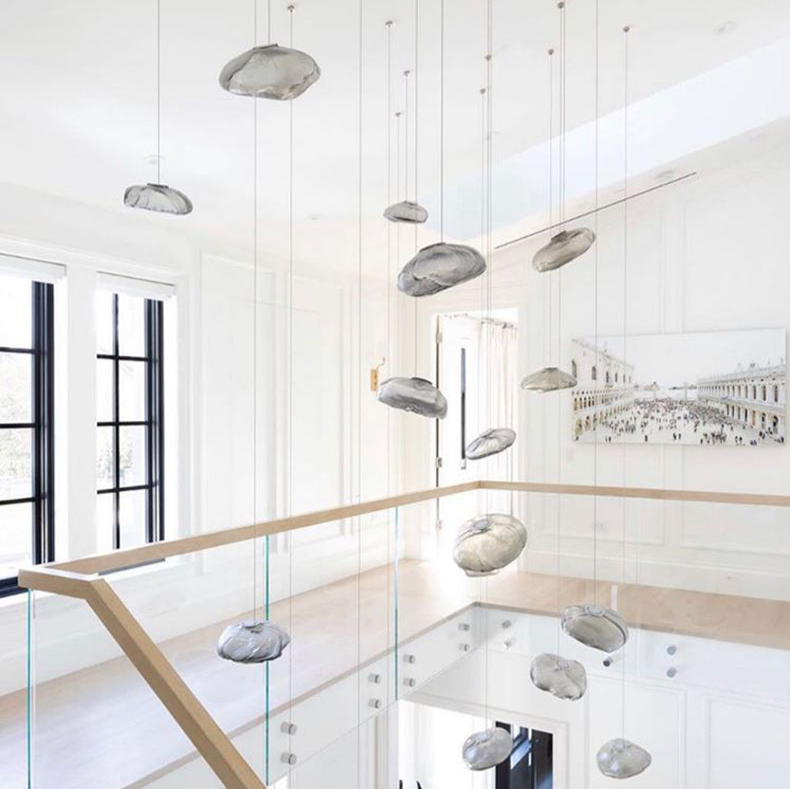 Suspension en verre soufflé élégant – Une pièce maîtresse LED chic et moderne