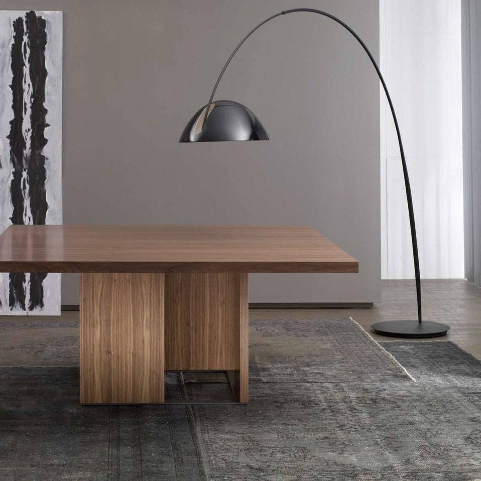 Lampe sur pied Arc de style scandinave – Éclairage LED élégant avec bras réglable