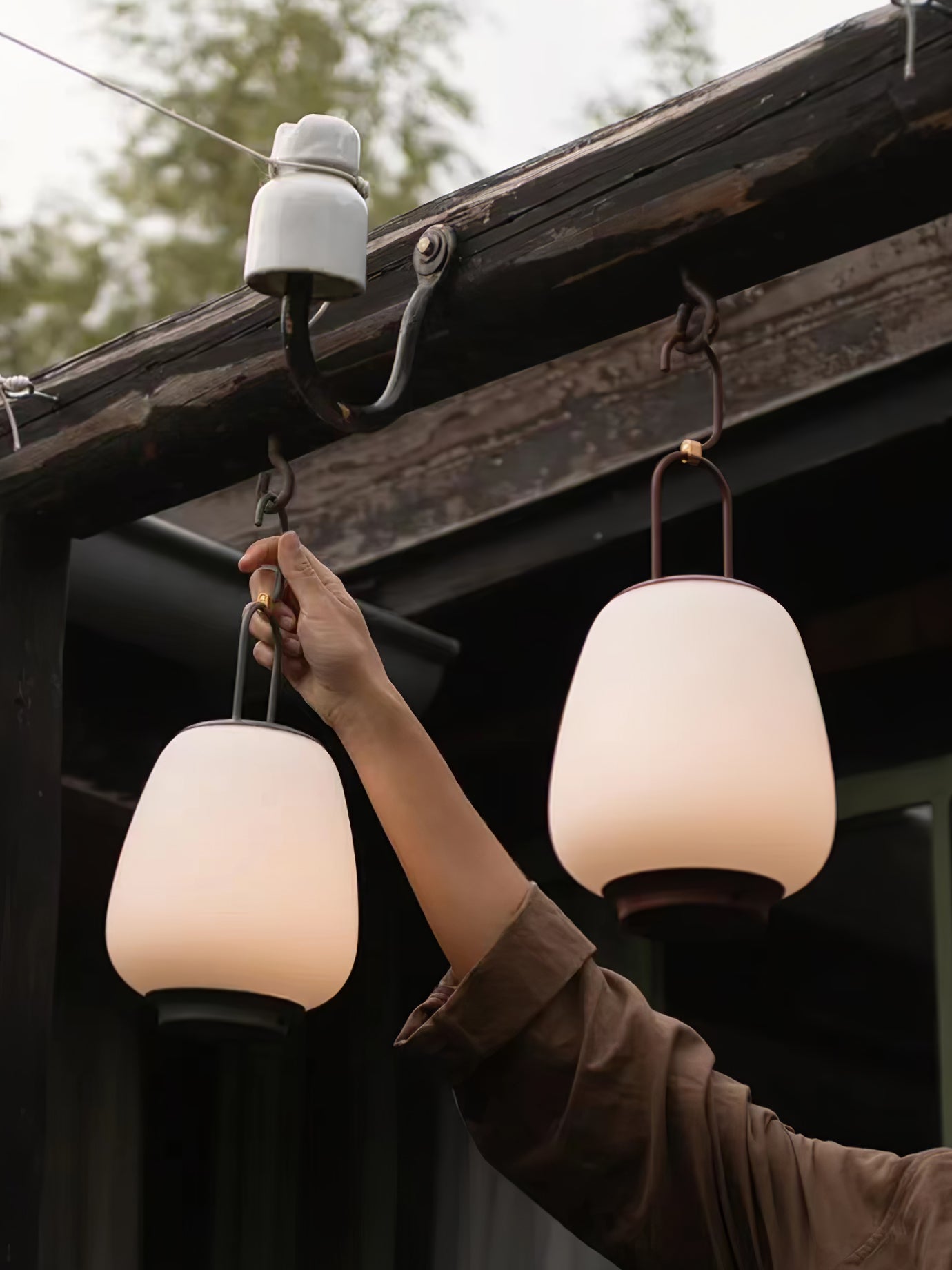 Draagbare USB-tafellamp geïnspireerd op Scandinavische stijl – Elegante dimbare LED-verlichting