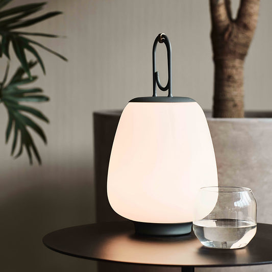 Lampe de table portable USB inspirée du style scandinave – Éclairage LED dimmable élégant