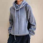 Women's Ultra-Soft Merino Wool Turtleneck Sweater - Elegant and Warm Comfort, Fitted Cut, Ideal for Winter