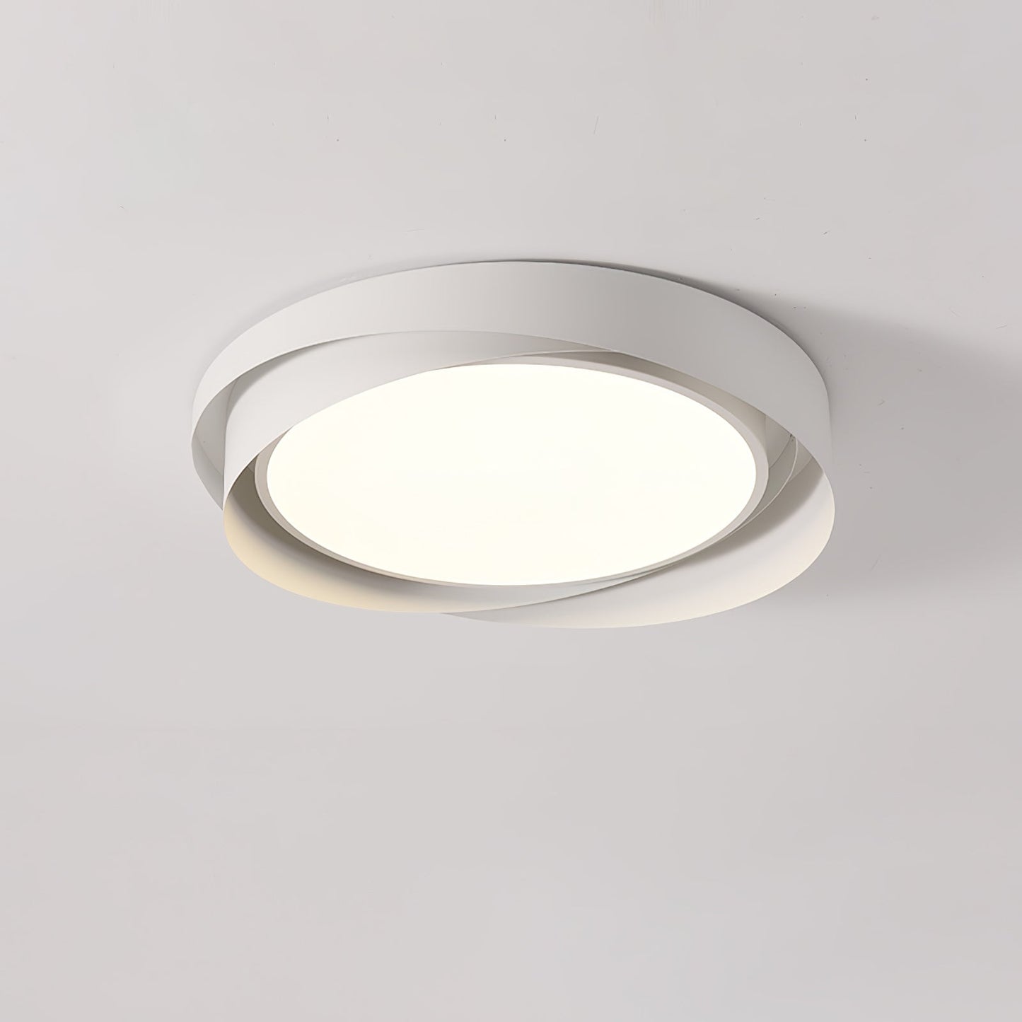 Lustre de plafond LED Quinn Élégant et Raffiné - Une Touche de Minimalisme Moderne