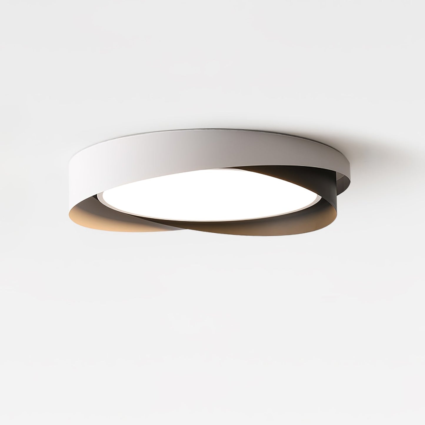 Lustre de plafond LED Quinn Élégant et Raffiné - Une Touche de Minimalisme Moderne