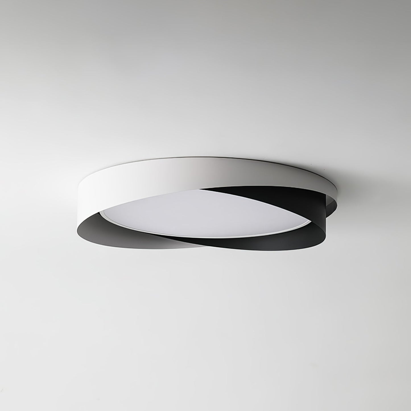 Lustre de plafond LED Quinn Élégant et Raffiné - Une Touche de Minimalisme Moderne