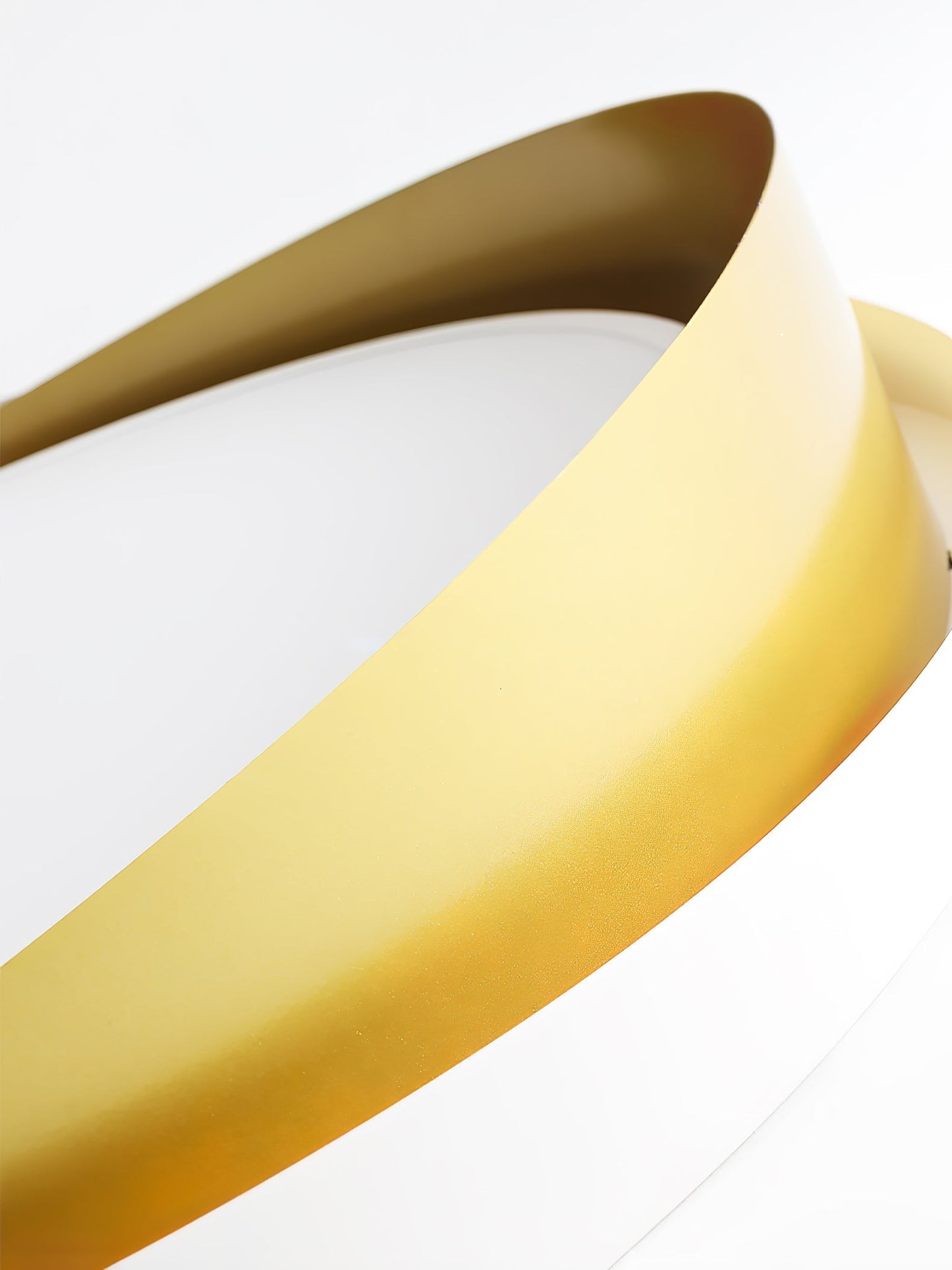 Lustre de plafond LED Quinn Élégant et Raffiné - Une Touche de Minimalisme Moderne