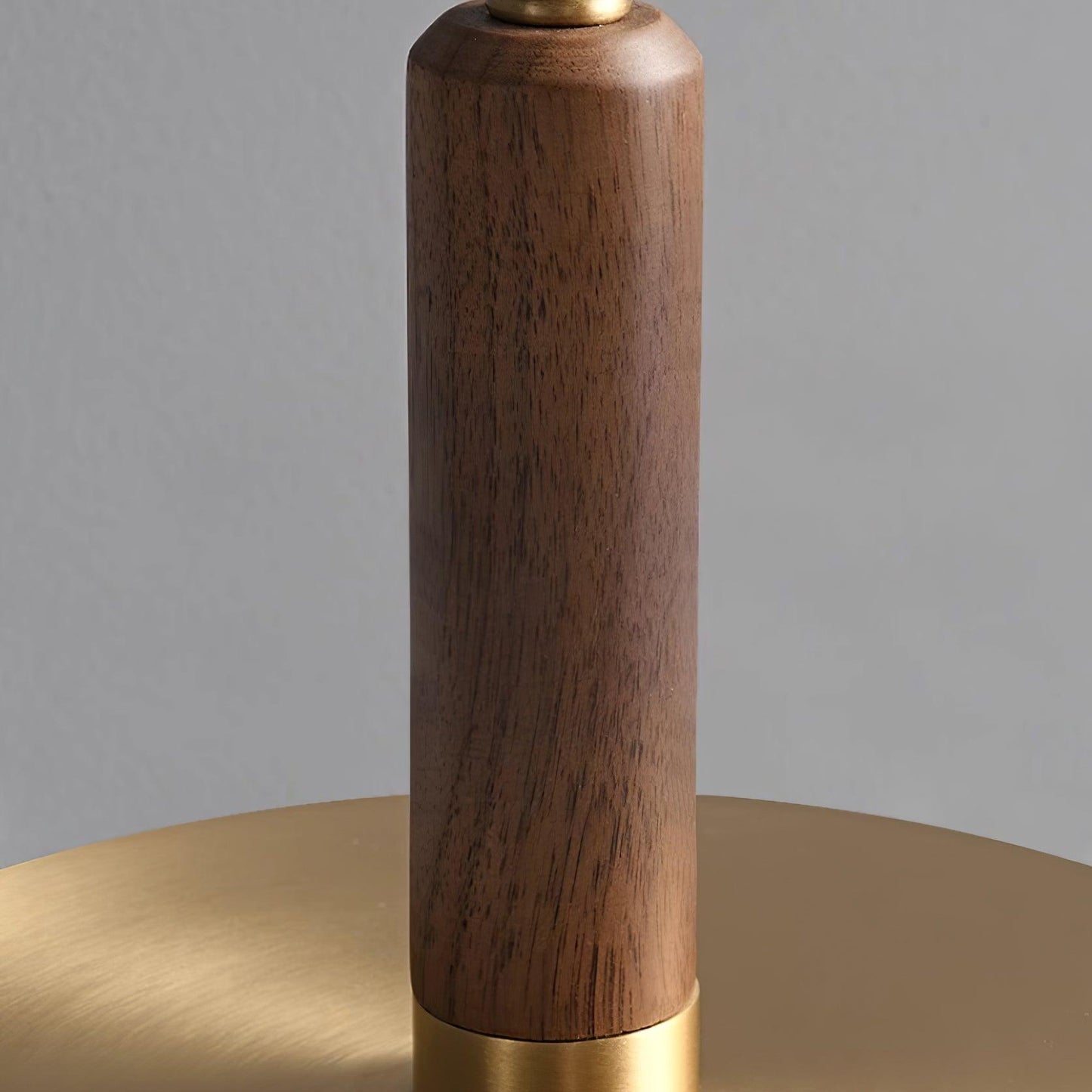 Lampe de Table Contemporaine Ronaldo – Design Élégant en Métal et Verre LED avec une Lumière Douce