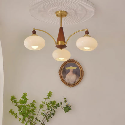 Victorian elegance meets modern craftsmanship: the Melodica retro chandelier