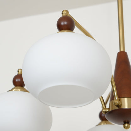 Victorian elegance meets modern craftsmanship: the Melodica retro chandelier