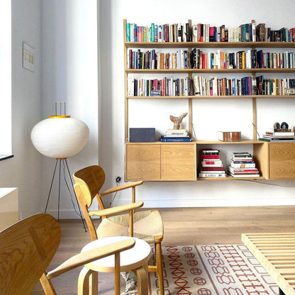 Lampadaire en papier de riz élégant – Éclairage sleek et stylé pour votre salon et votre chambre à coucher