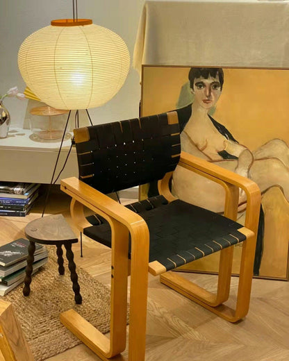 Lampadaire en papier de riz élégant – Éclairage sleek et stylé pour votre salon et votre chambre à coucher