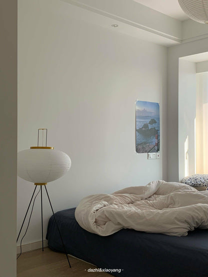 Lampadaire en papier de riz élégant – Éclairage sleek et stylé pour votre salon et votre chambre à coucher