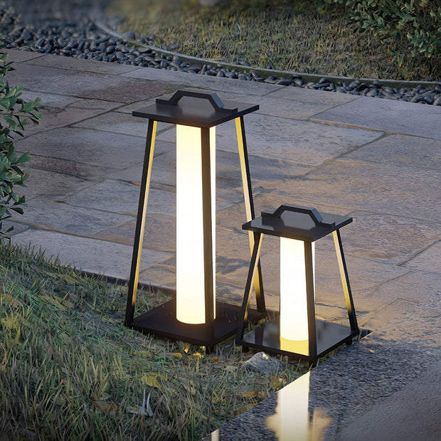 Lampe d'extérieur polyvalente Roam - Lumière LED en acier inoxydable élégante pour toutes vos aventures