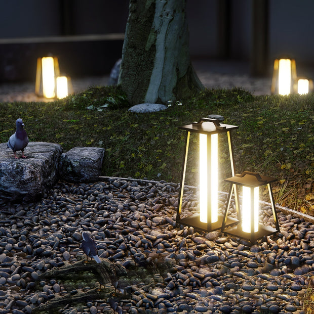Lampe d'extérieur polyvalente Roam - Lumière LED en acier inoxydable élégante pour toutes vos aventures