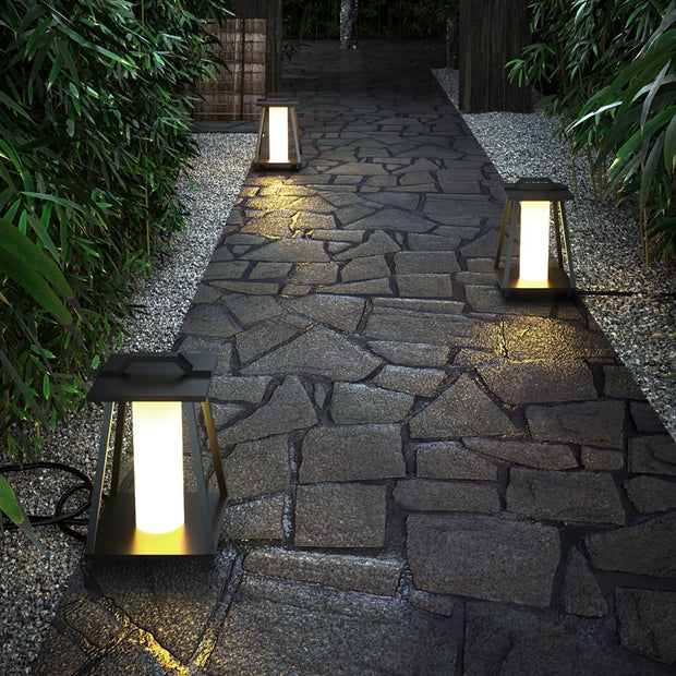 Lampe d'extérieur polyvalente Roam - Lumière LED en acier inoxydable élégante pour toutes vos aventures