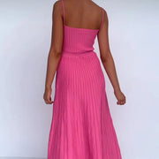 Elegant Knitted Pleated Long Dress for Women – Comfortable Maxi Dress in Polyester and Spandex