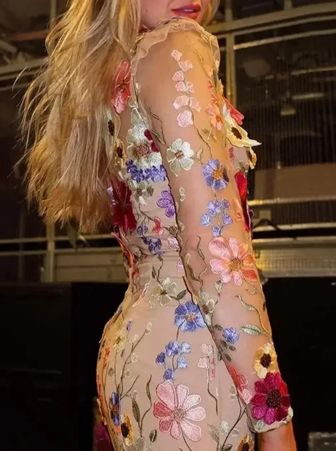 Robe Maxi Fleurie Élégante en Polyester Premium – Robe d'Été Cocktail pour Femmes, Idéale pour les Fêtes et Occasions Formelles