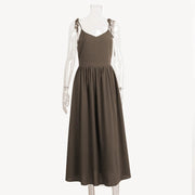 Backless Cotton Dress – Elegant and Comfortable for All Occasions