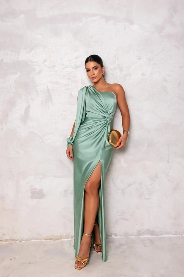 Elegant mauve dress - timeless sophistication for all your special occasions